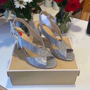 NWT Michael Kors Becky Sandal Glitter Heel